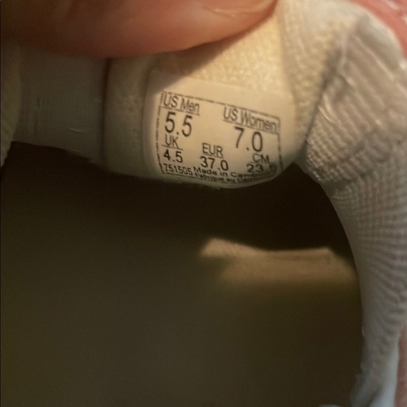 Vans Slip-On Shoes - Pink and Gray men’s 5.5 women’s 7 - Picture 5 of 7